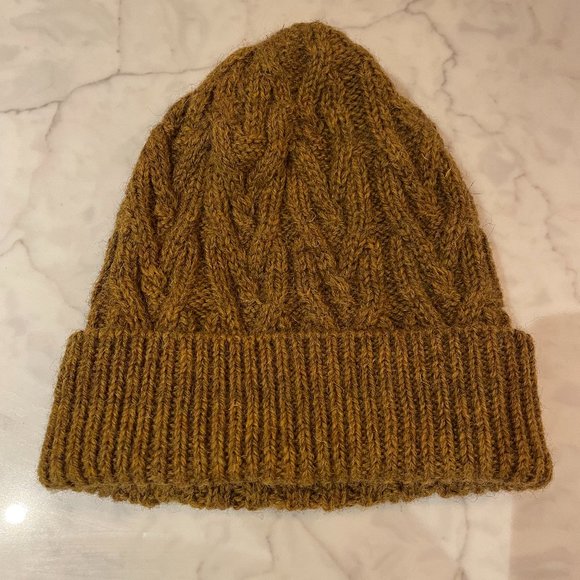 BNWOT Bellerose Cabled Wool Beanie - Fawn colour - Picture 1 of 1
